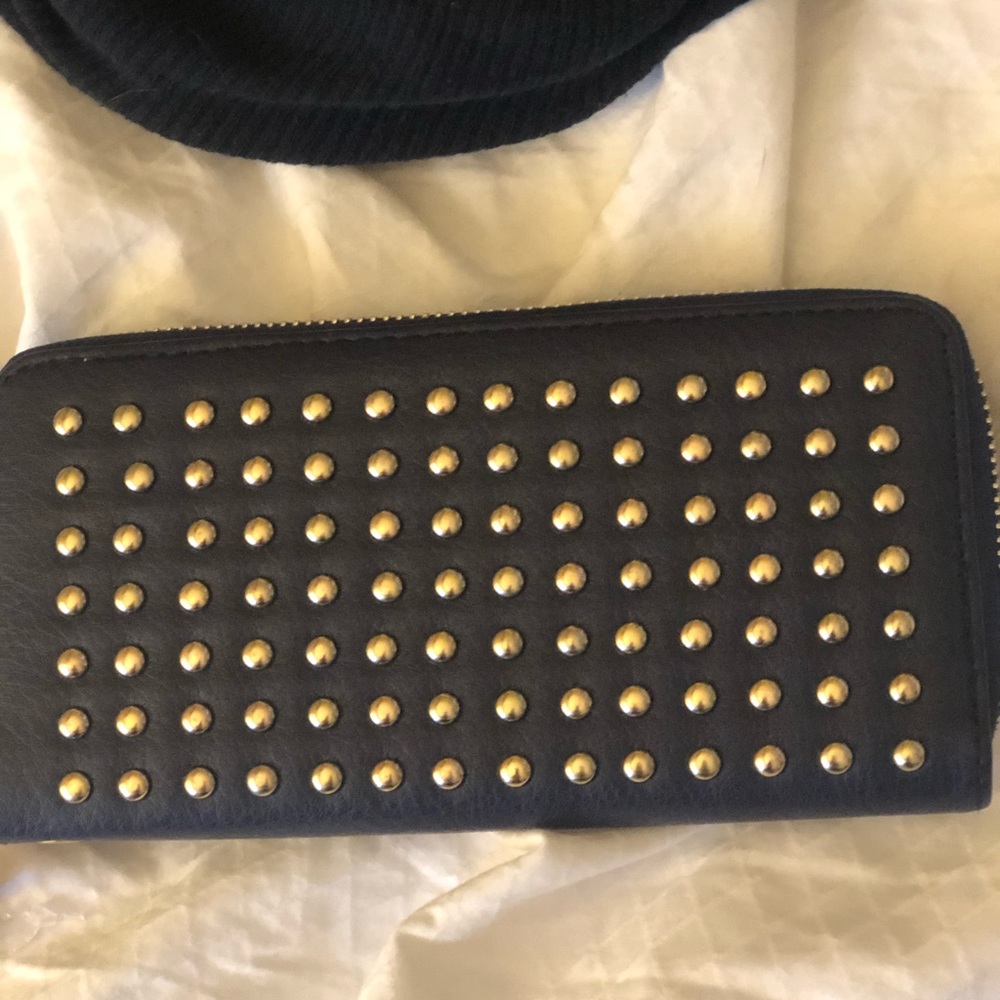 Purse wallet navy gold beads